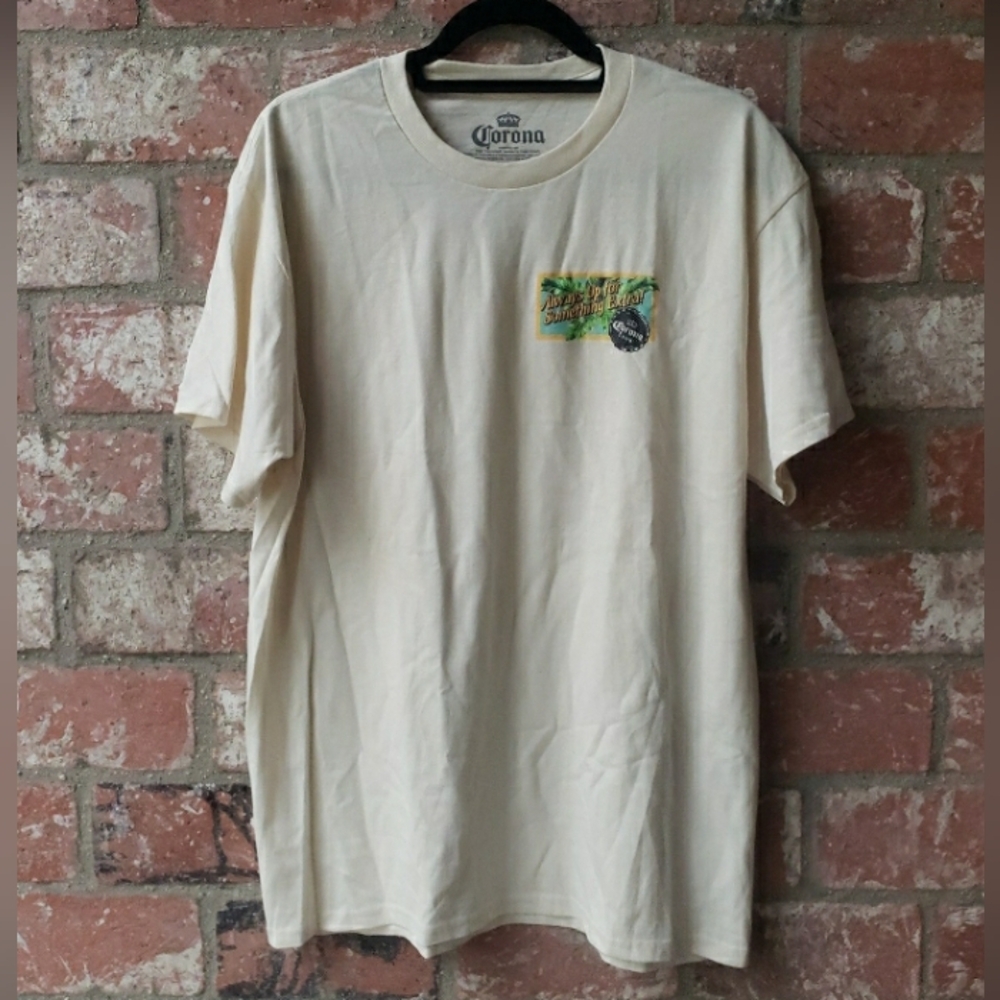 NWOT Corona graphic short sleeve T-Shirt men's Large